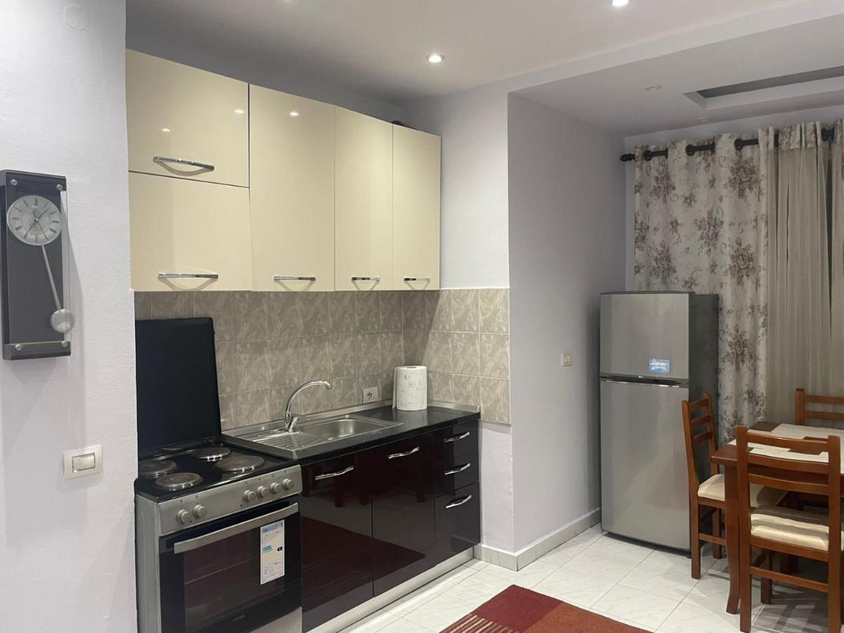 E&B Cosy Apartment Tiranë Luaran gambar